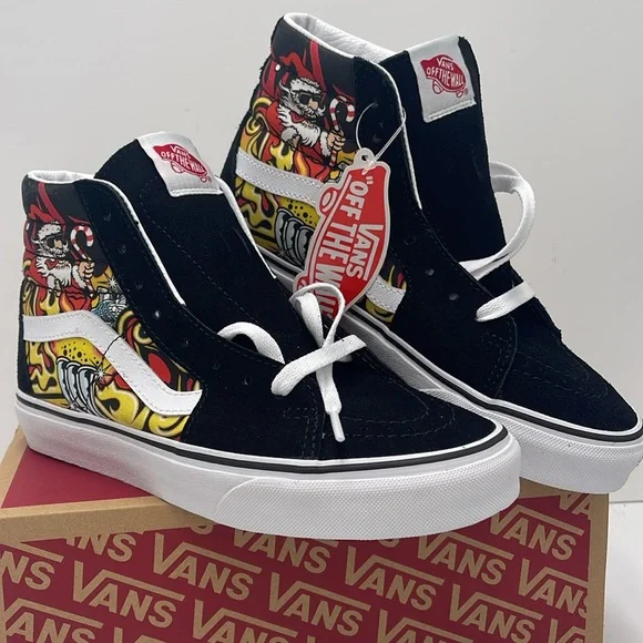 Vans Men’s High-Top Sneakers - Black Red Sk8-HiSanta Flame BlackVN0A4BVTBLK